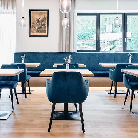 Seeböckenhotel Zum Weißen Hirschen 4*