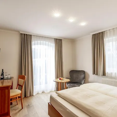 Hotel Weisser Hirsch
