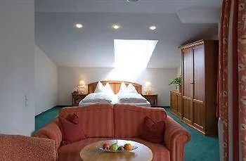 Hotel Seeböckenhotel Zum Weißen Hirschen 4*