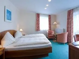 Weisser Hirsch 4*