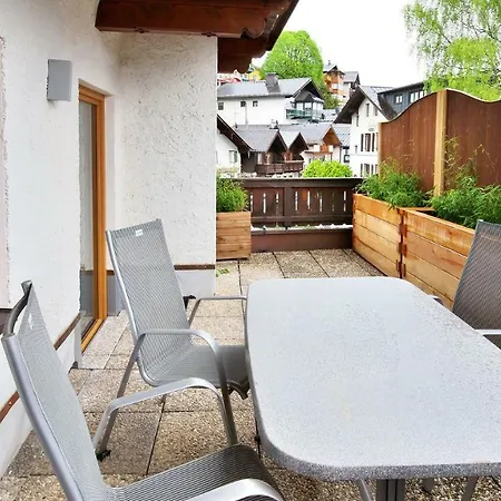 Weisser Hirsch 4*