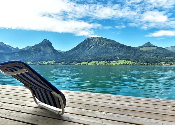 Weisser Hirsch Hotel