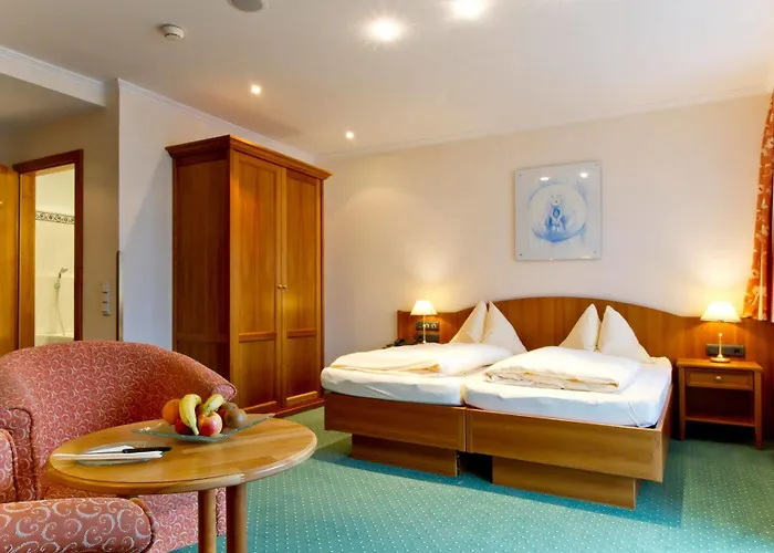 Weisser Hirsch Hotel