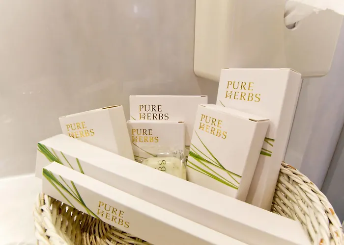 Weisser Hirsch Hotel 4*