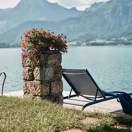 Weisser Hirsch ホテル